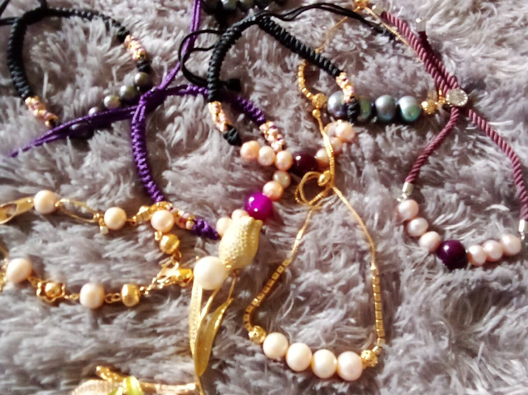 Dewi Lombok Mutiara-马塔兰必去景点