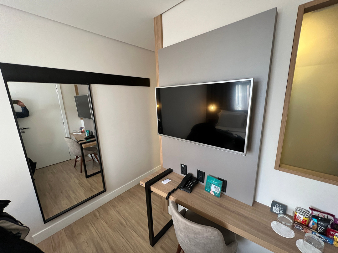 Hotel Laghetto Estação主图