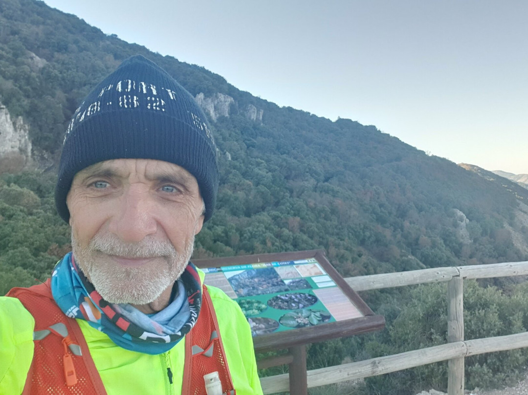 Mirador de Pilatos景点图片