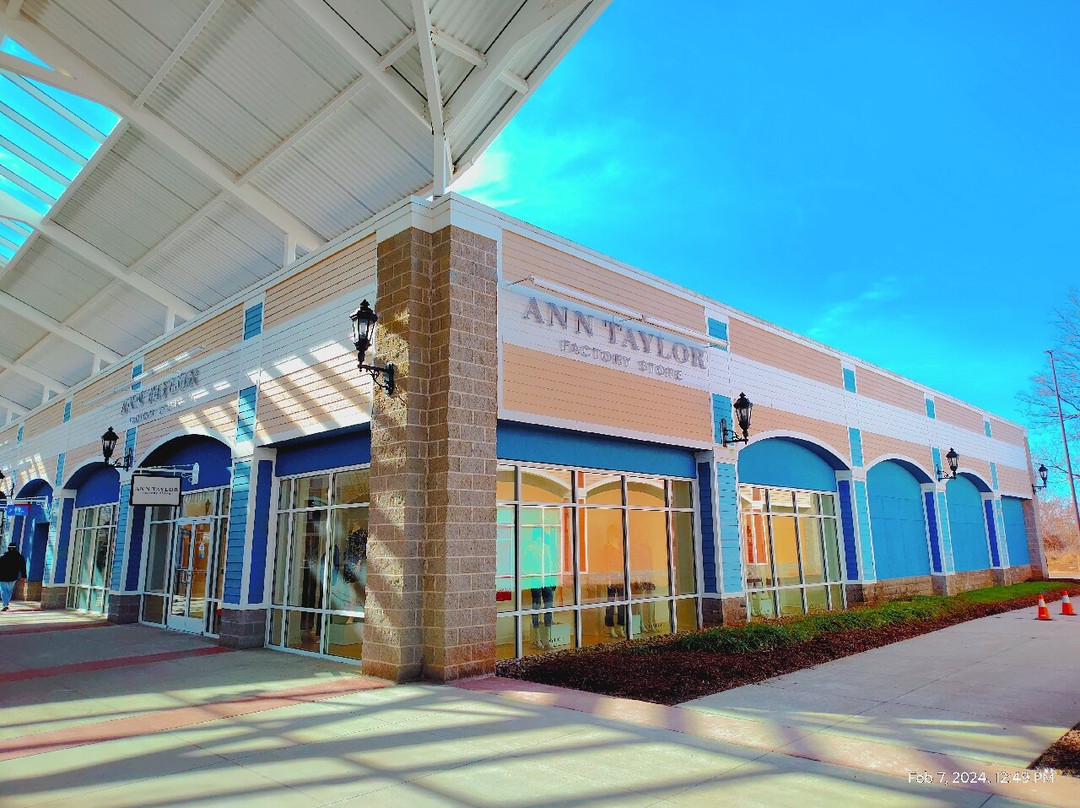 Tanger Outlets Pittsburgh景点图片