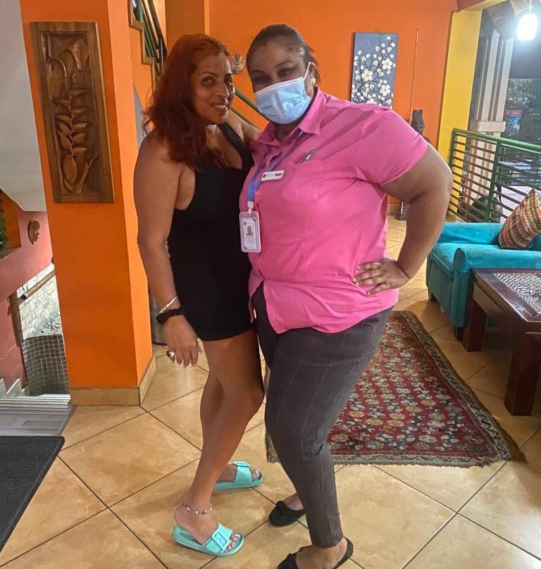 Altamont West Hotel主图