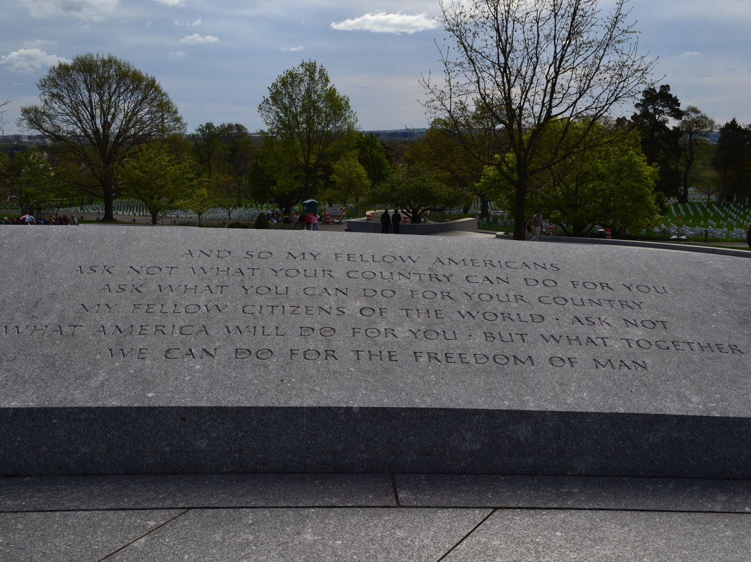John F. Kennedy Grave Site景点图片