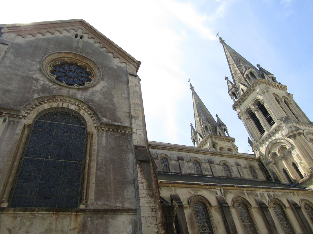 Eglise Notre-Dame de la Délivrande景点图片