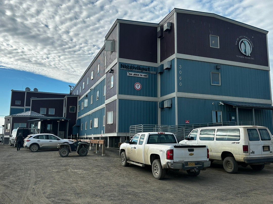 世界之巅酒店主图