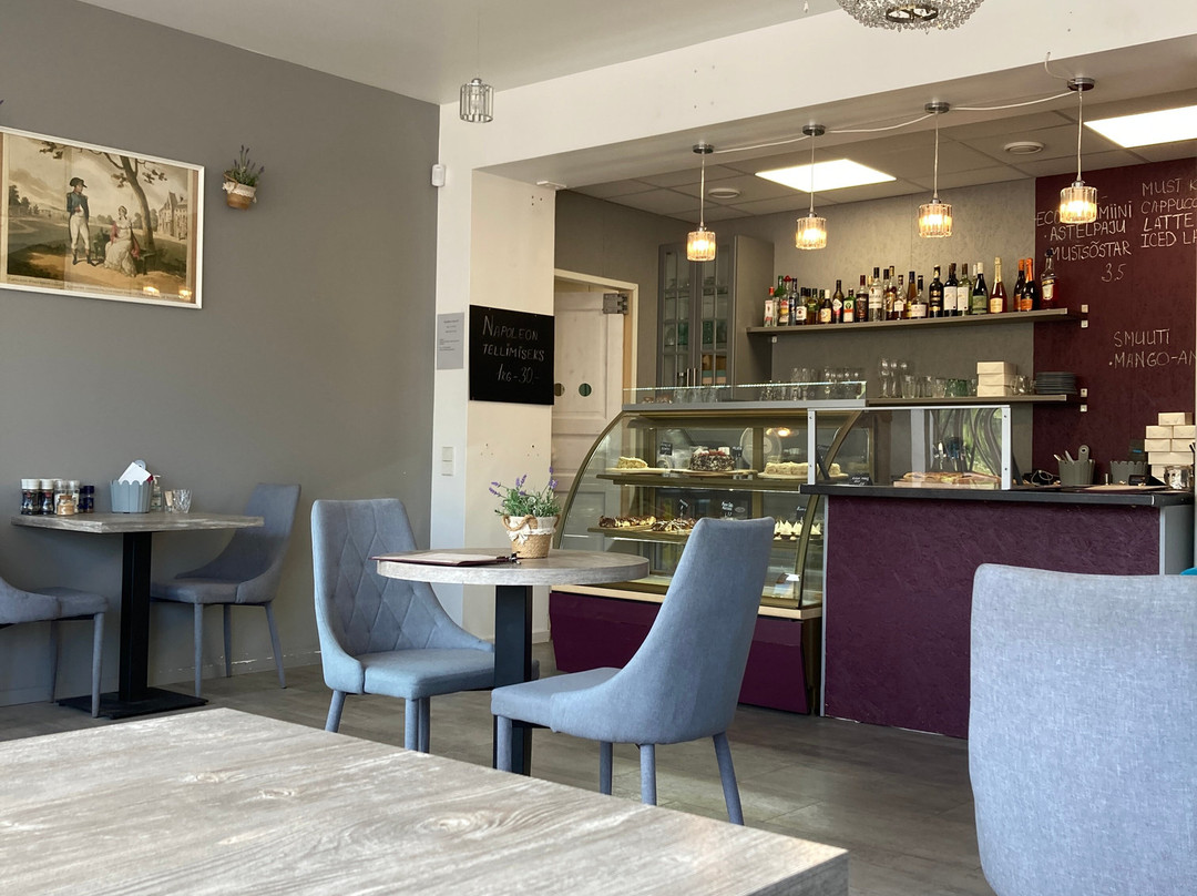 Napoleon Cafe