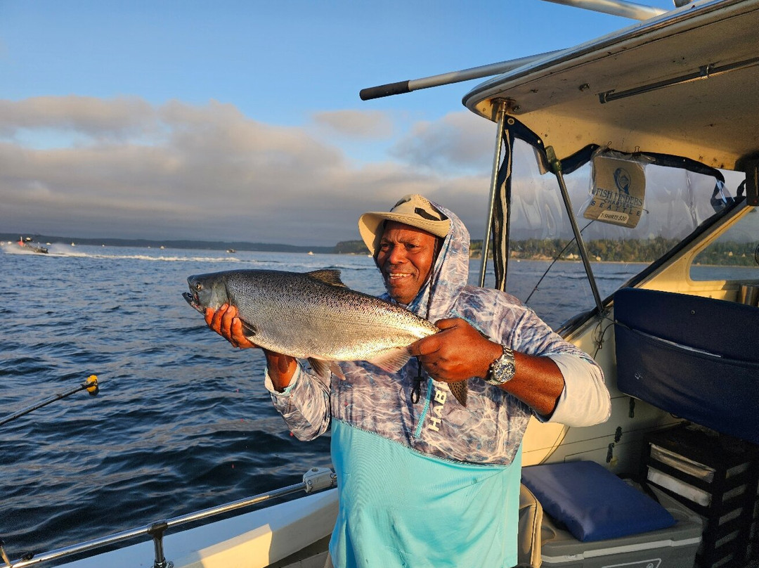 Fish Finders Private Charters-西雅图必去景点