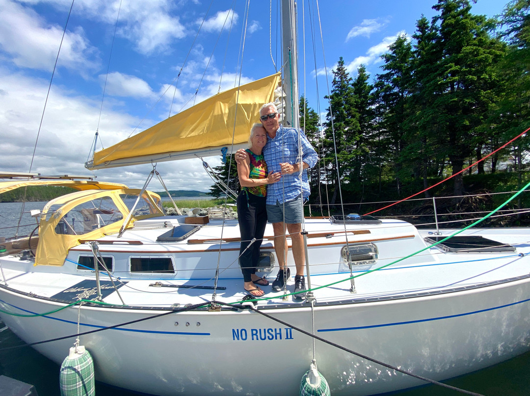 Cape Breton Sailing Charters-St. Peter's必去景点