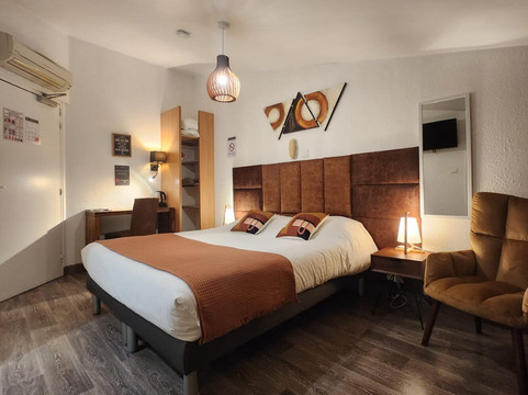 斯涛特尔白马公寓主图