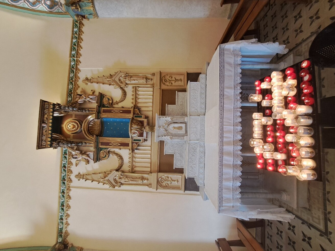 Chapelle Notre Dame du Roc景点图片
