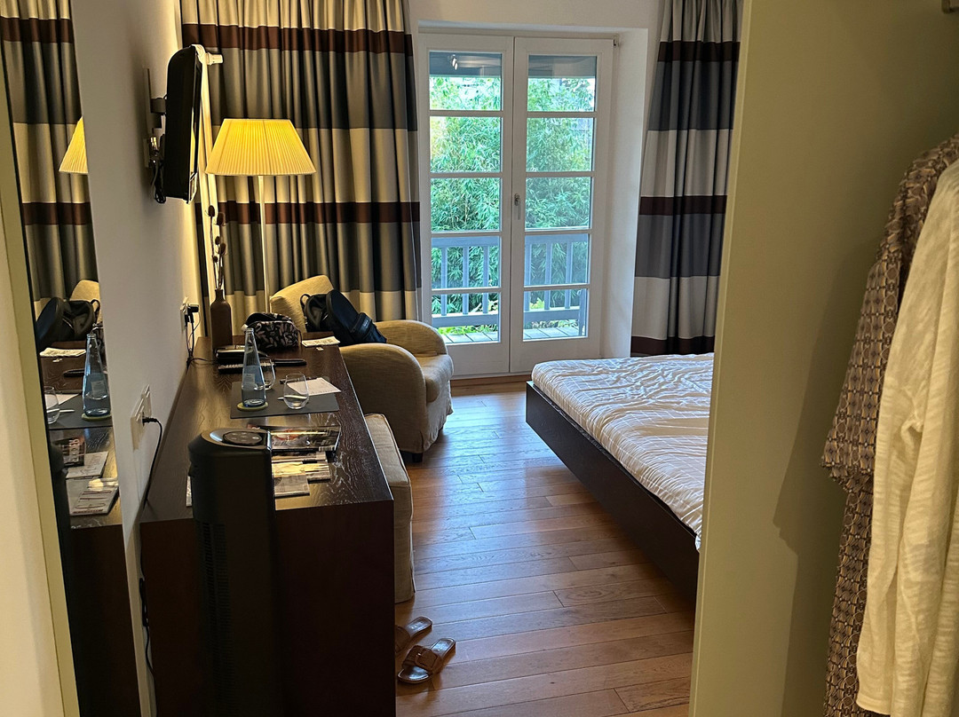 Traube Hotel & Restaurant主图