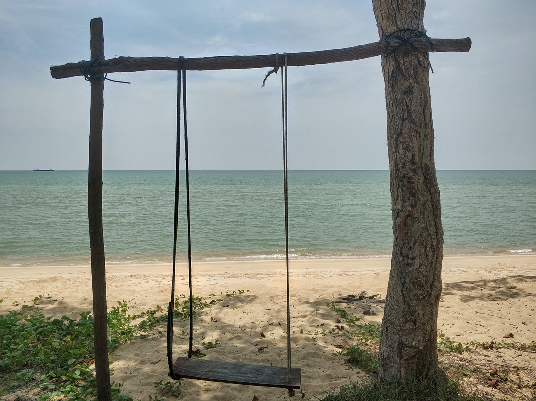 Pasir Panjang Beach-山口洋必去景点