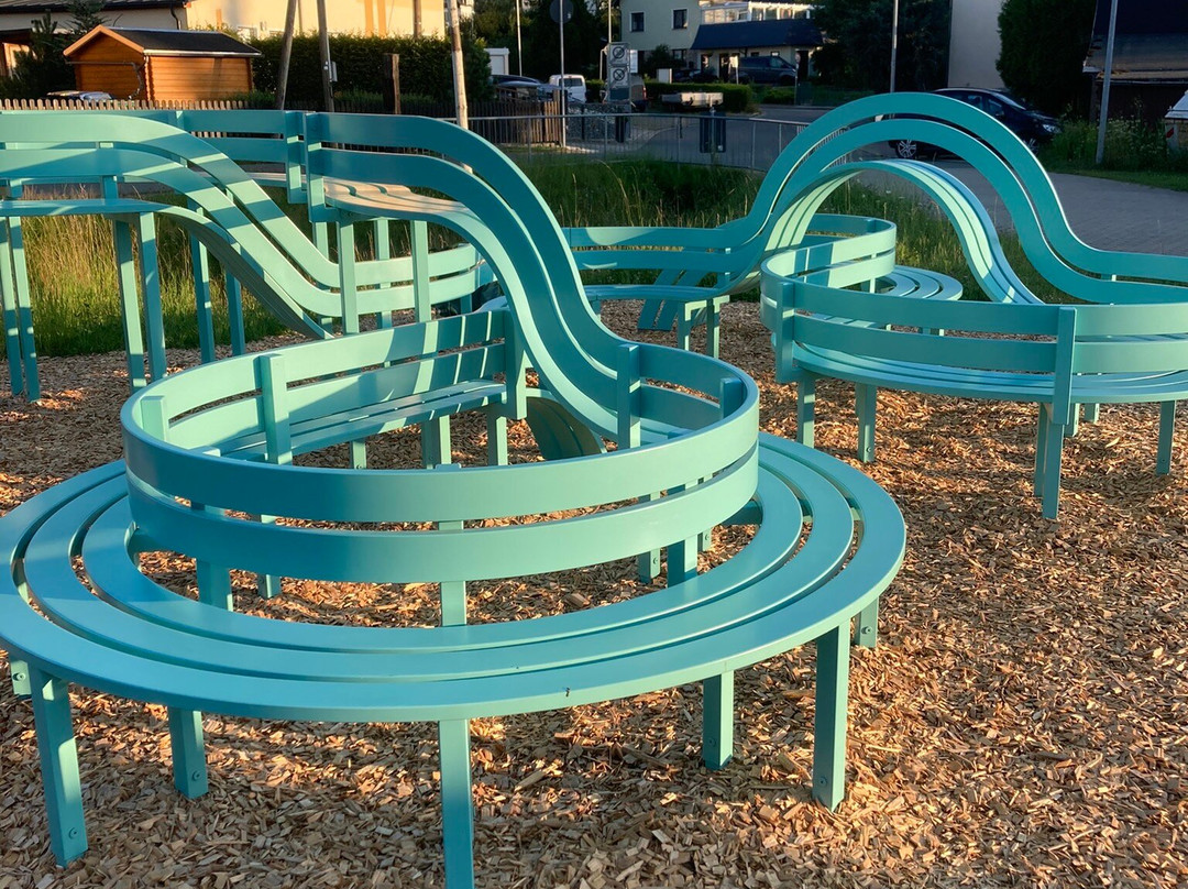 Purple Path - Modified Social Bench-Jahnsdorf必去景点