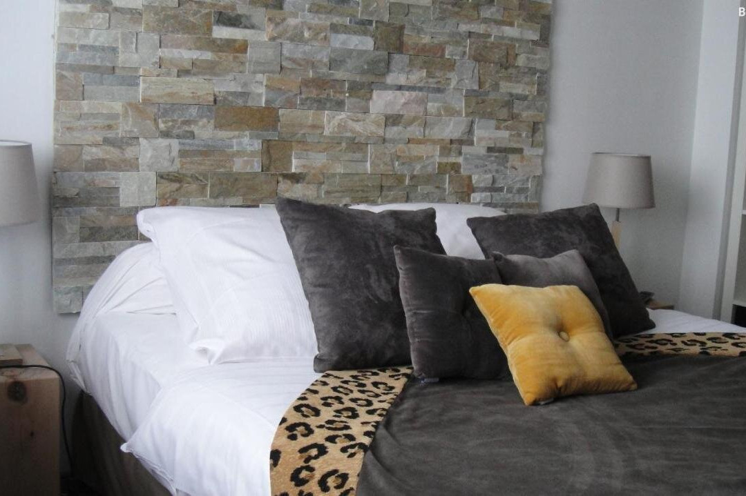 Dm Hotel