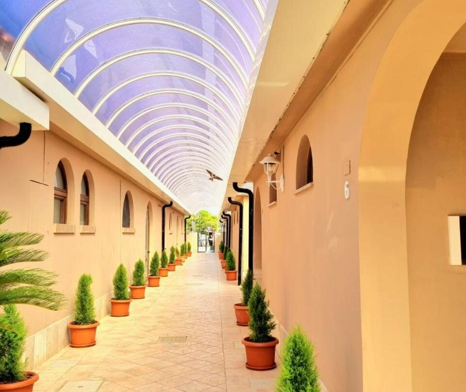 Hotel 2主图