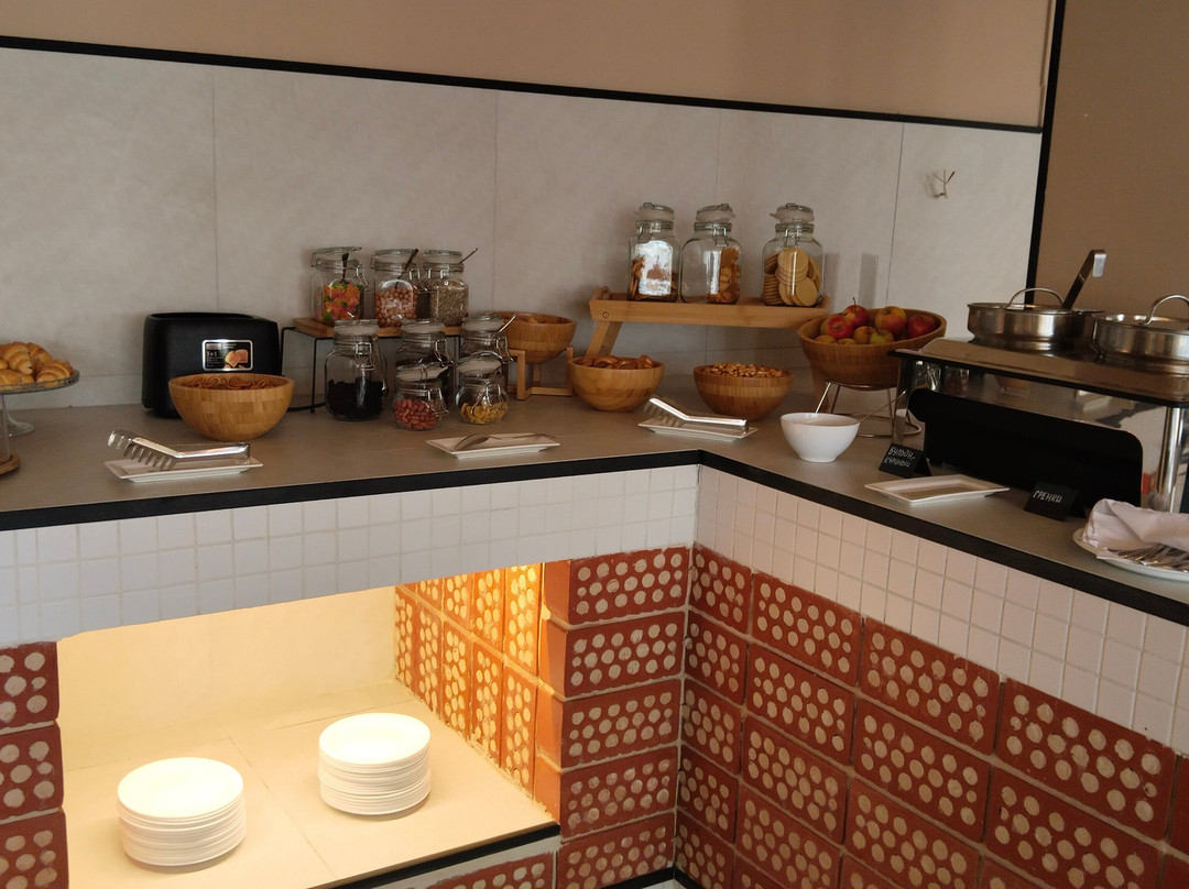 Apri Polet Hotel主图