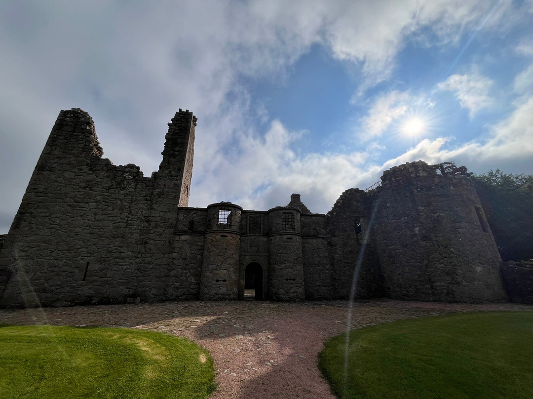 Tolquhon Castle-Ellon必去景点