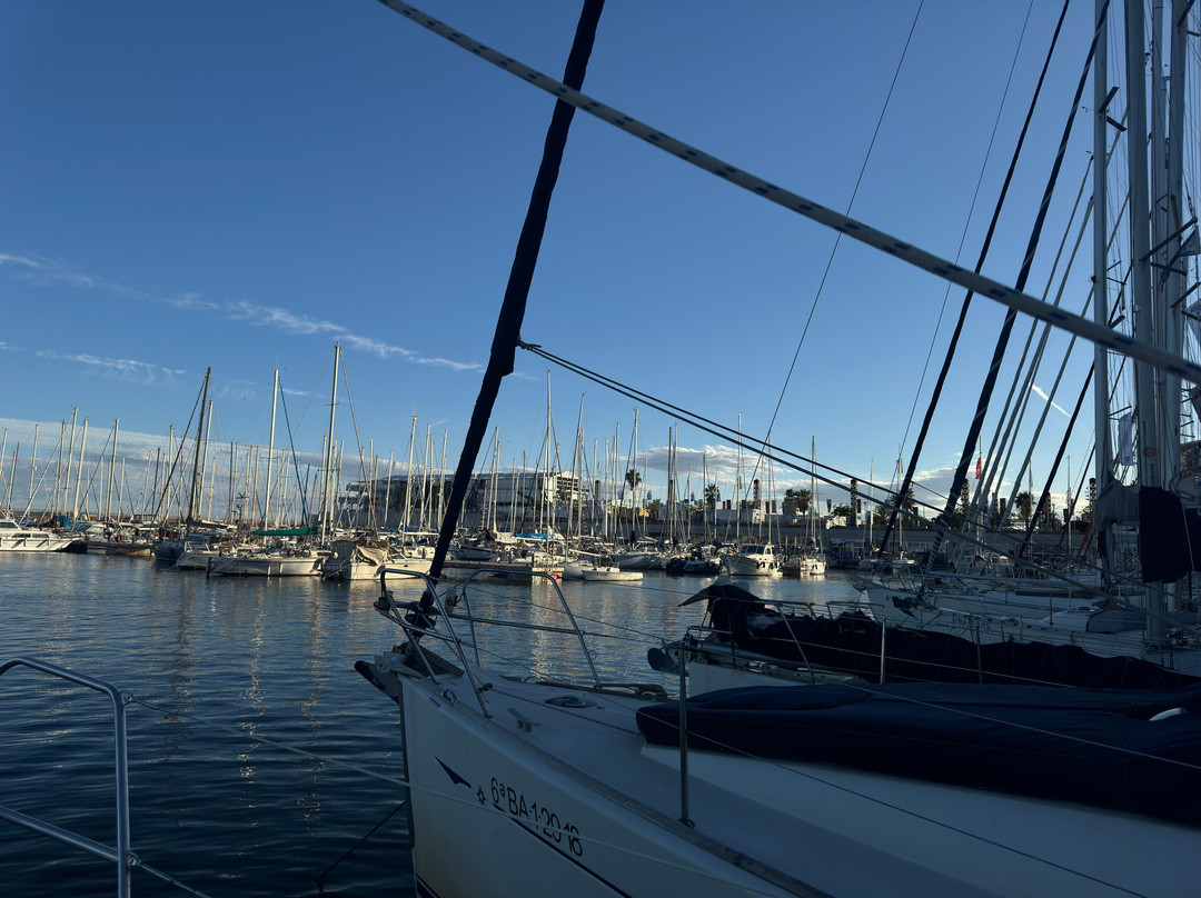 Barcelona Sailboats-巴塞罗那必去景点