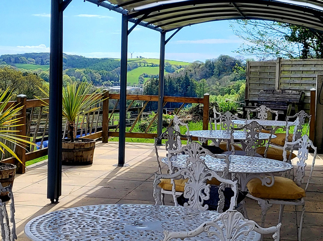 The Sportsmans Valley Hotel主图