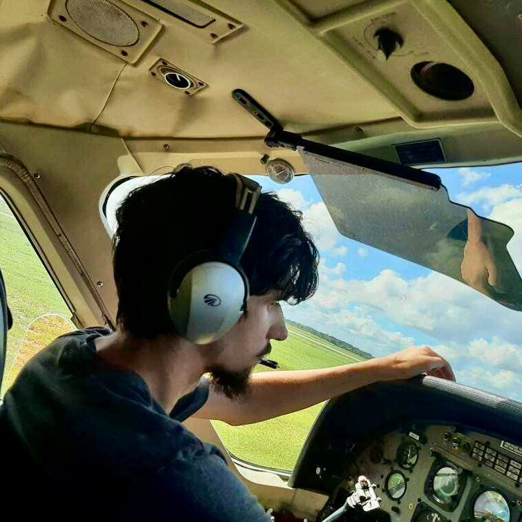 Jump Florida Skydiving-莱克威尔士必去景点