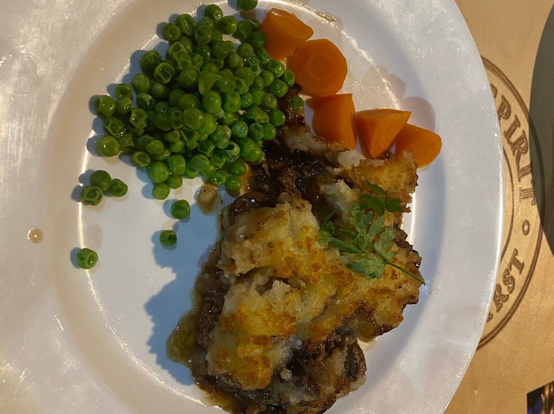 English Spirit Distillery at Treguddick-朗塞斯顿必去景点