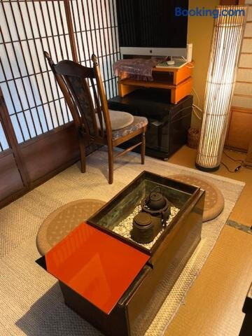 Kominka Guest House On