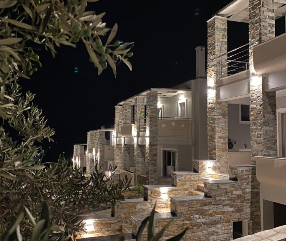 Vardians Villas & Suites
