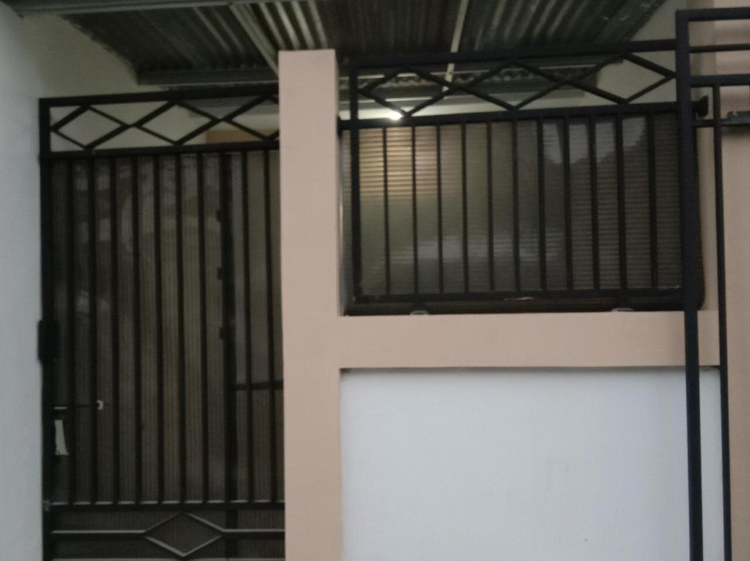 Penginapan FM Blitar & FM Car