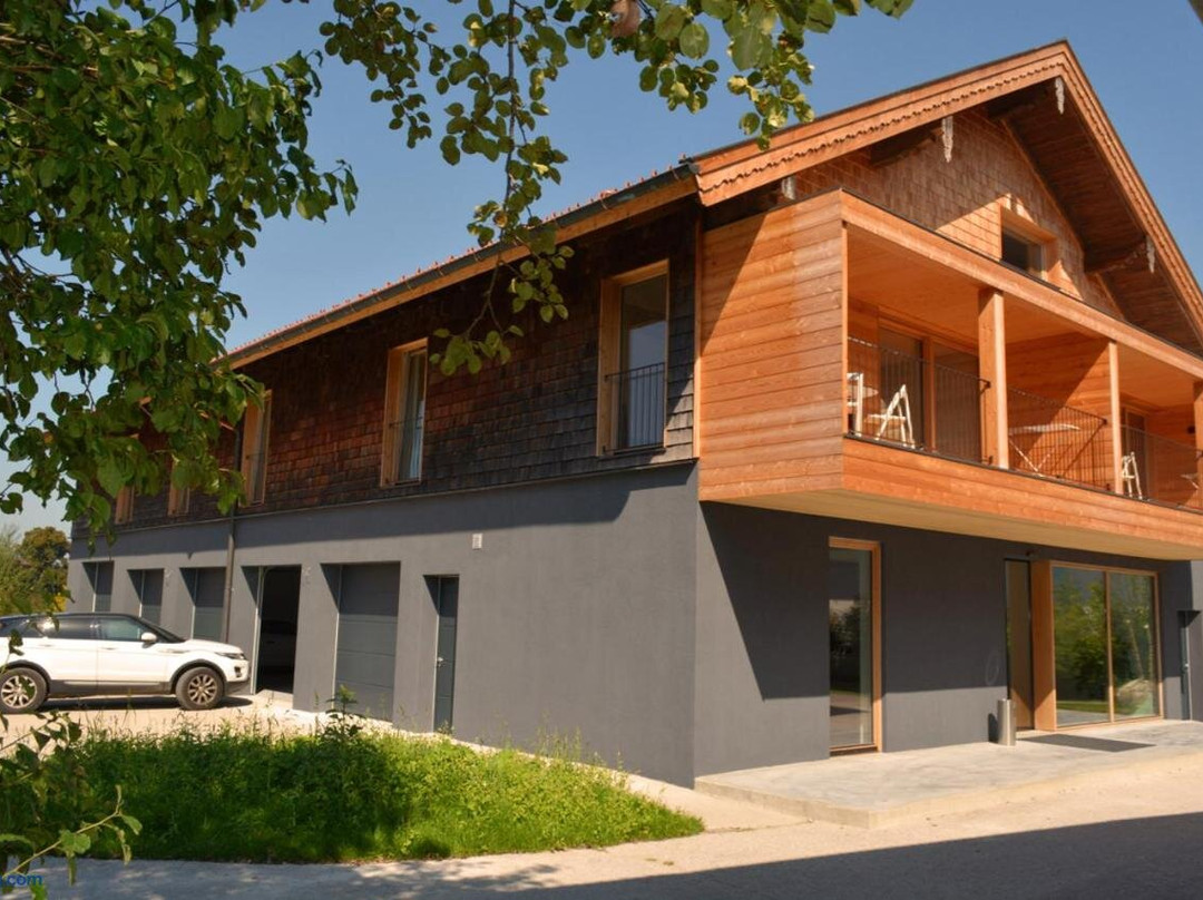 Gaden Apartment - Hotel