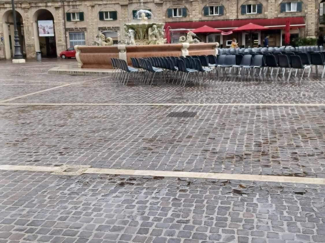 Piazza Del Popolo景点图片