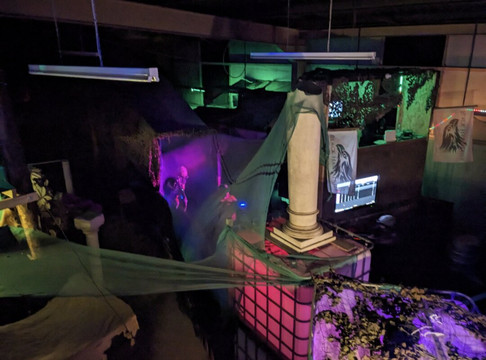 Black Hawk Laser Games-奥斯沃斯特必去景点