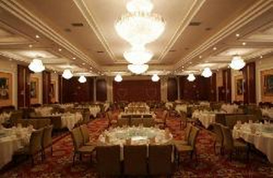 高原明珠酒店(昆明永中路店)主图