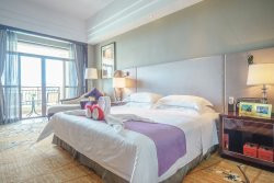 碧桂园翡翠湾凤凰酒店主图