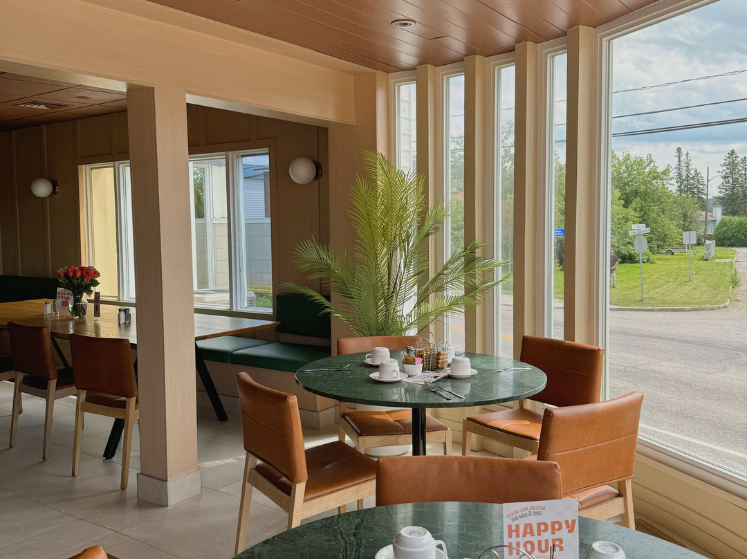 Auberge Le Parasol主图