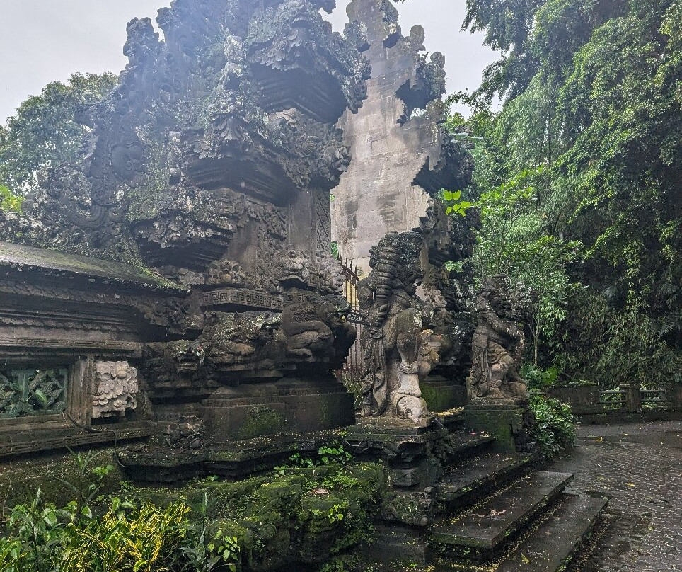 Gunung Lebah寺庙-乌布必去景点