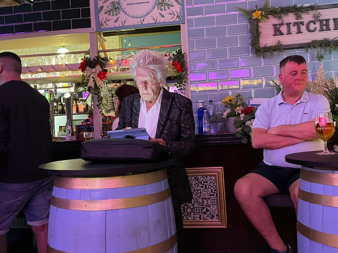 News Cafe Tenerife-特纳里夫必去景点