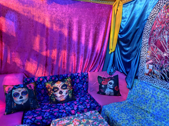 Green Flamingo Absinth Bar