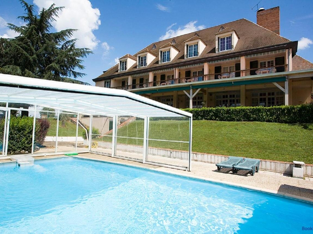 Auberge De L Orisse Et Iris Hostel