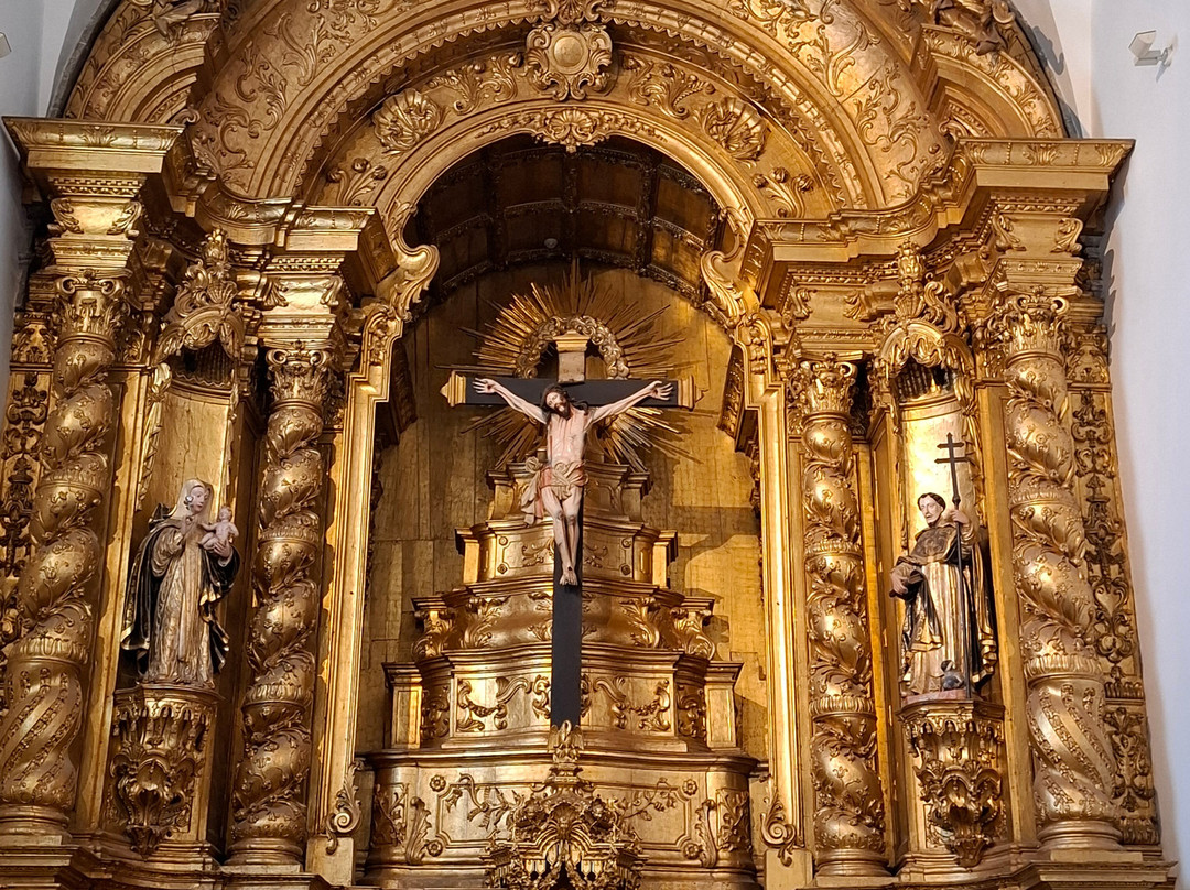 Igreja e Convento das Dominicas-吉马良斯必去景点