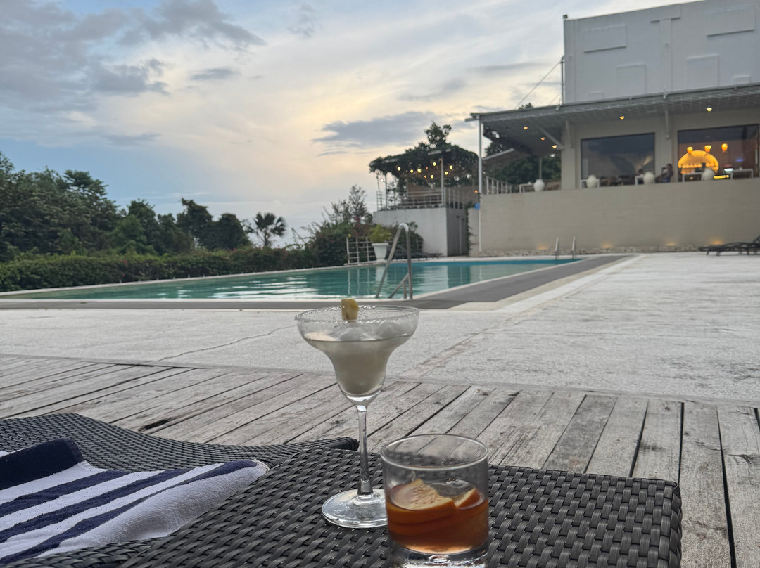 巴拉望岛番加度假酒店主图