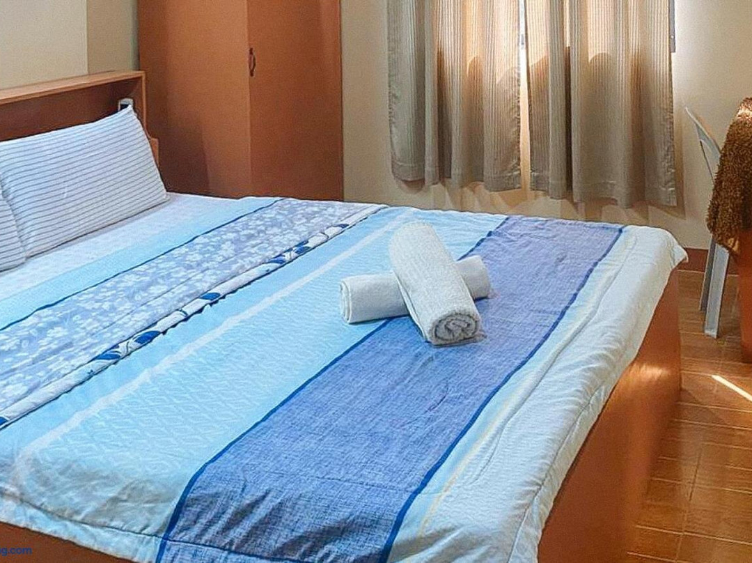 RedDoorz @ La Briana Guest House Santa Fe, Bantayan Cebu