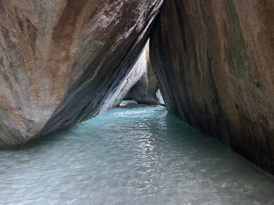 BVI Yacht Charters景点图片