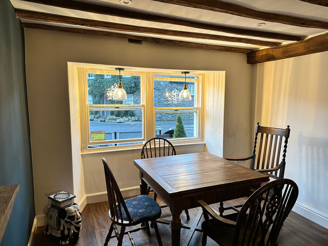 Coffee & Stays At Cartmel Square主图