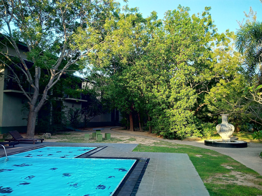 曼果普瑞生态村酒店主图