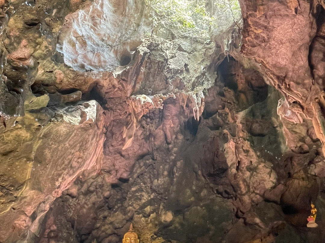 Tham Khao Luang Cave景点图片