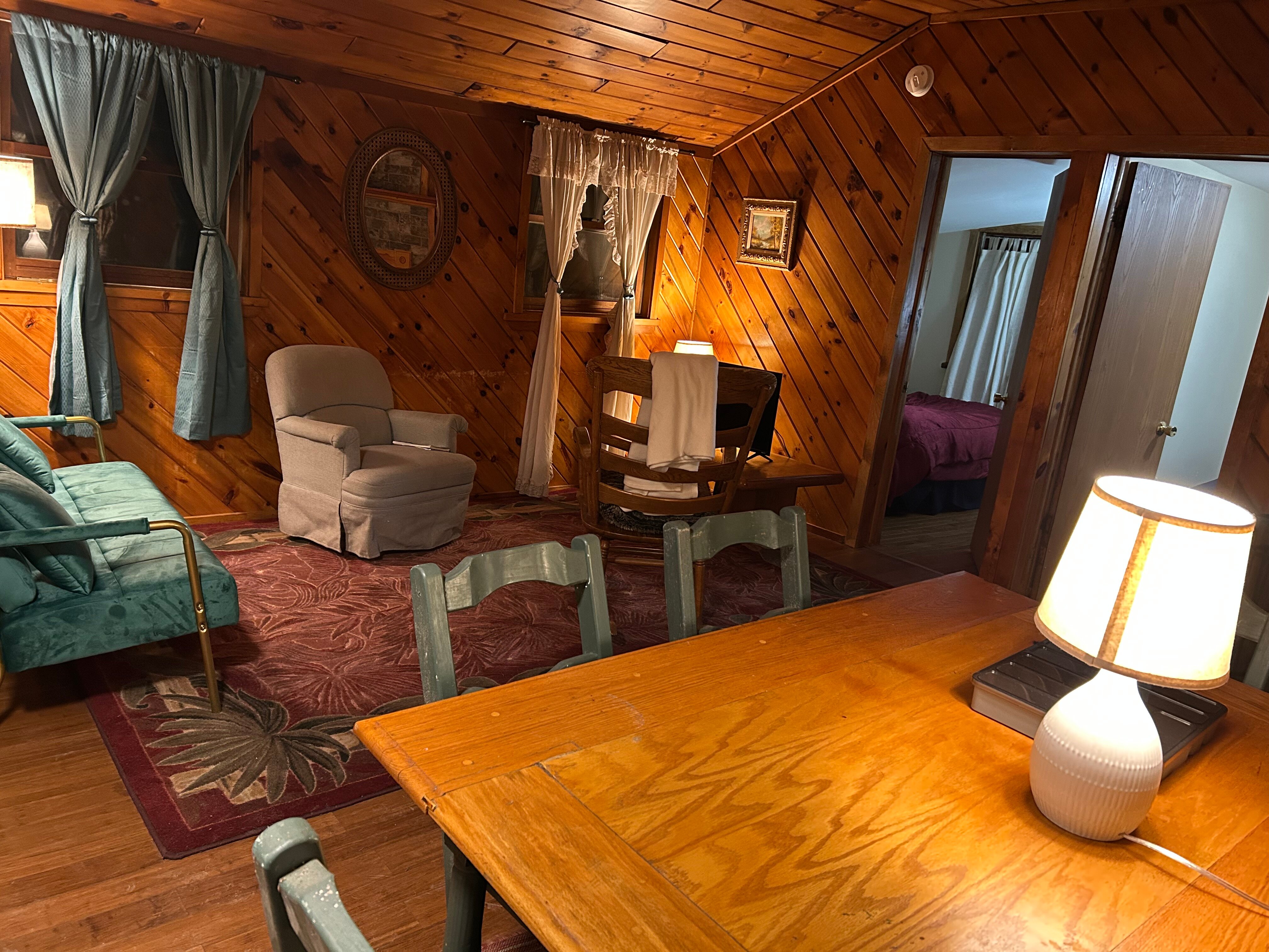 Cold Spring Lodge-客卧