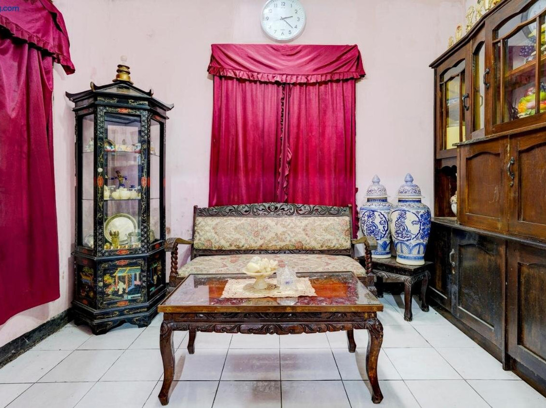 Oyo Life 90701 Kost Syariah Deris