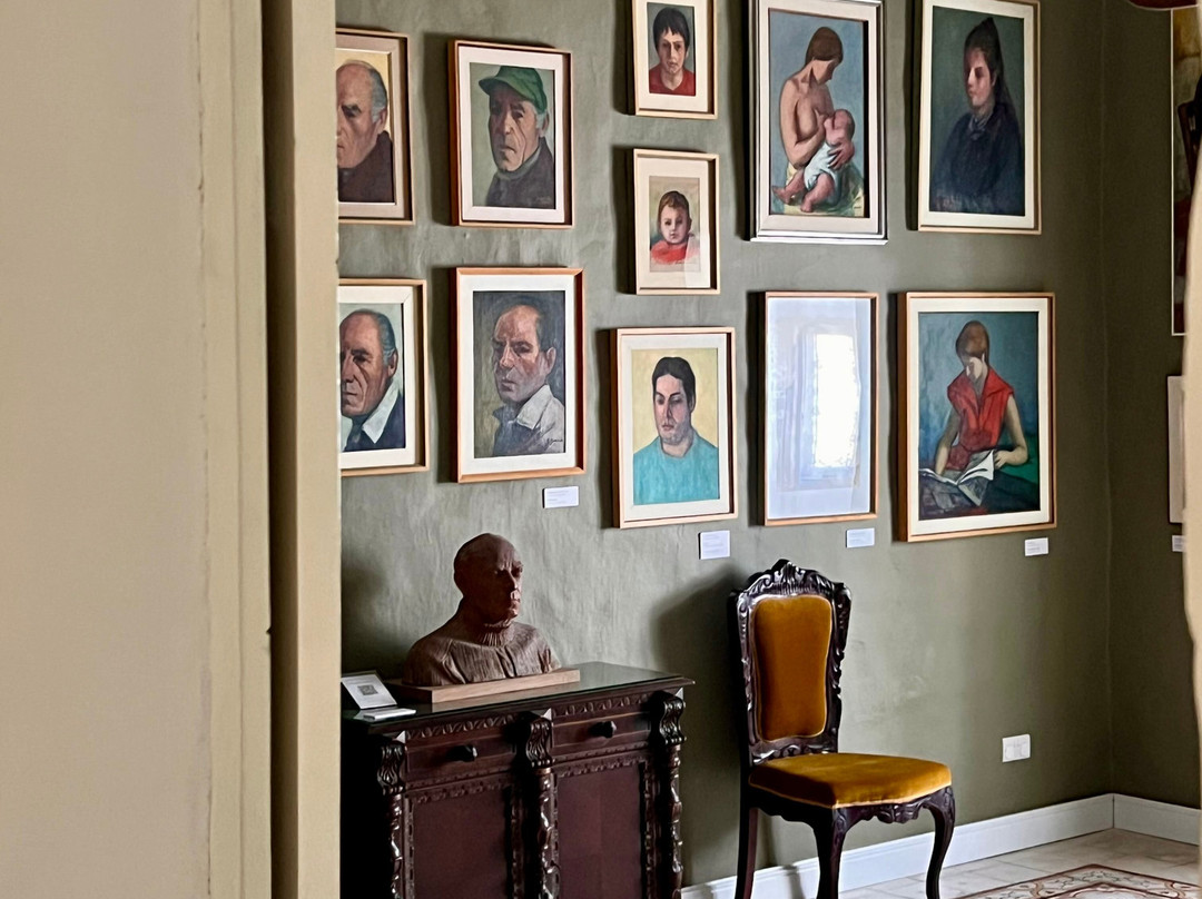George Fenech Art Museum And Gallery景点图片