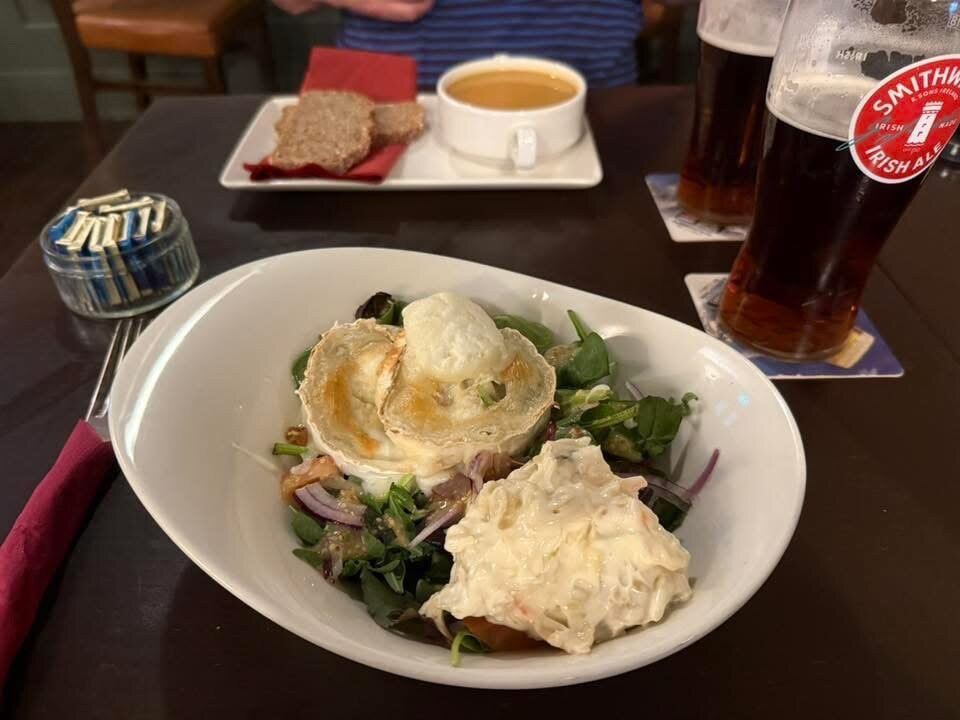 Murphys Hotel主图