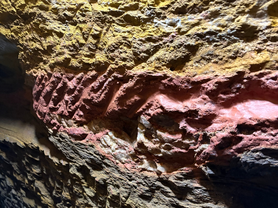 Grande Mina Central-欧鲁普雷图必去景点