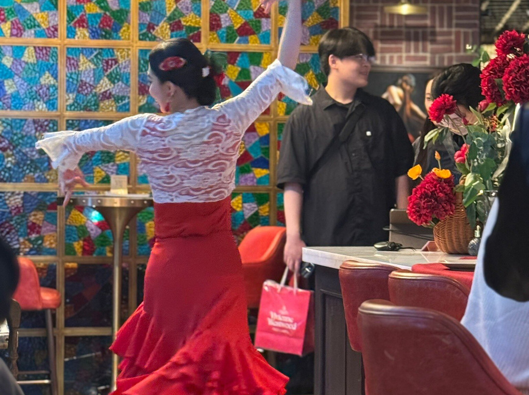 BROWNSTONE Tapas Bar GINZA